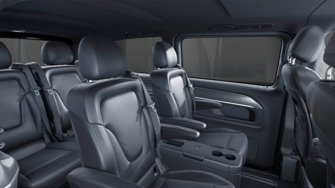 Mercedes-Benz V-Class V220 d Premium 5dr 9G-Tronic [Long/7 Seats] Diesel Estate - Image 4